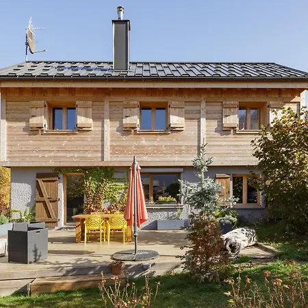 Benoit - Modern 8 Pax Free Parking Mountain View - By Cozee شامونكس