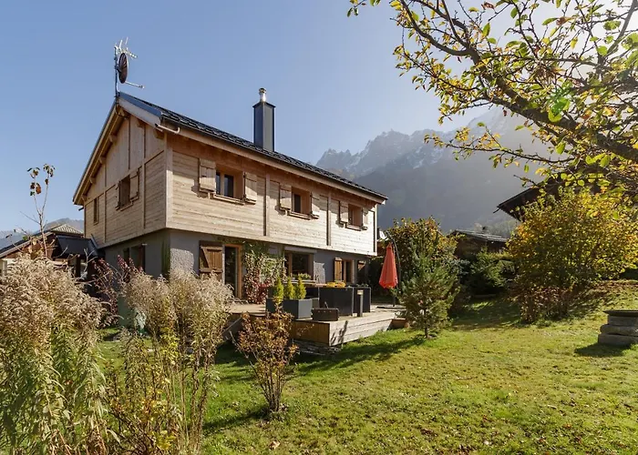 Benoit - Modern 8 Pax Free Parking Mountain View - By Cozee *