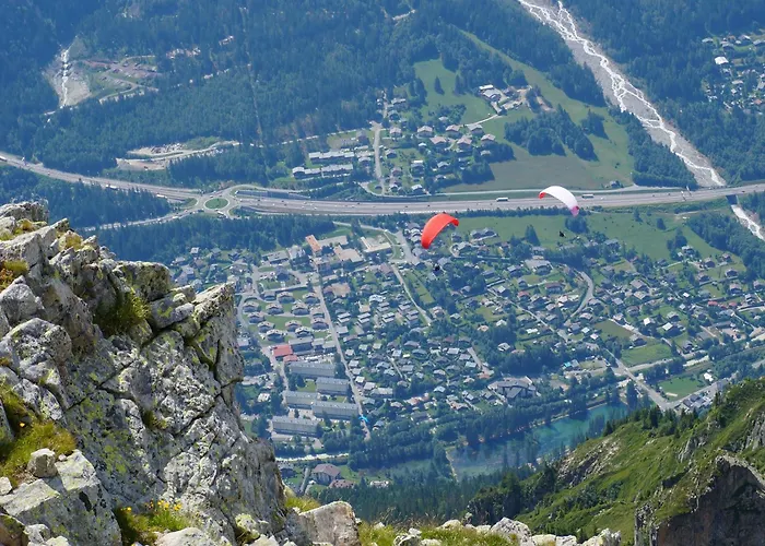 Benoit - Modern 8 Pax Free Parking Mountain View - By Cozee شامونكس