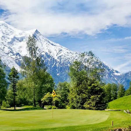 Benoit - Modern 8 Pax Free Parking Mountain View - By Cozee Chamonix