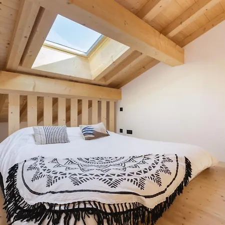木屋 Benoit - Modern 8 Pax Free Parking Mountain View - By Cozee