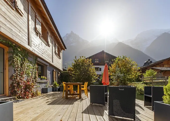 Chalet Benoit - Modern 8 Pax Free Parking Mountain View - By Cozee Chamonix