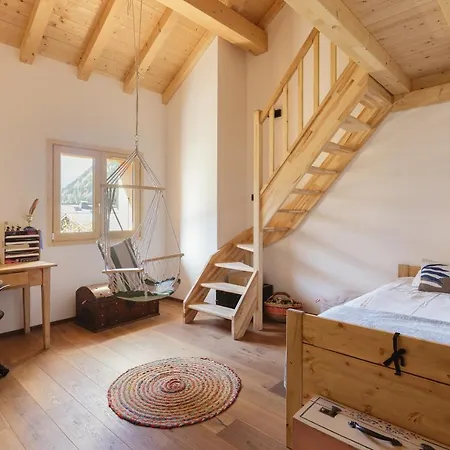 Benoit - Modern 8 Pax Free Parking Mountain View - By Cozee